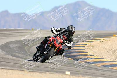 media/Oct-21-2024-Moto Forza (Mon) [[0d67646773]]/B Group/Session 4 (Turn 12)/